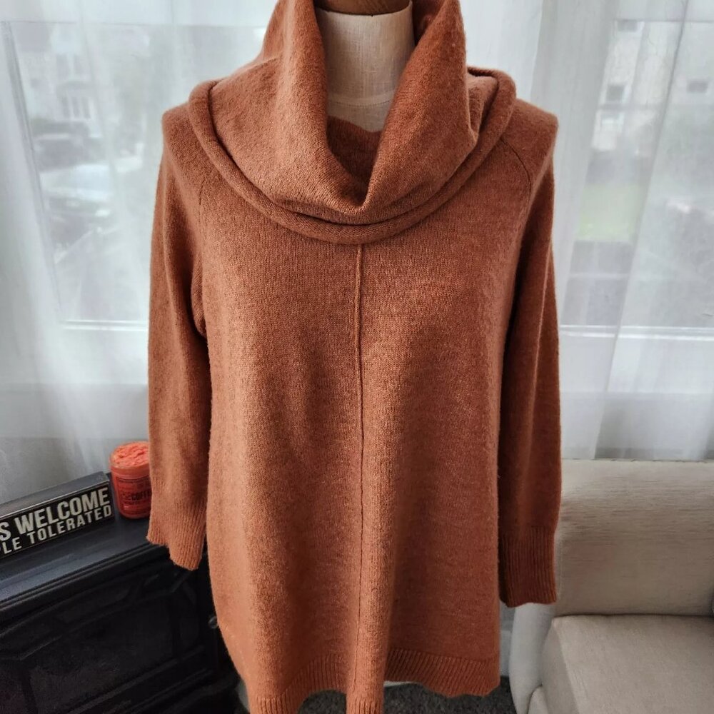 Max Studio size 1X peach orange cowl neck sweater womens. D2